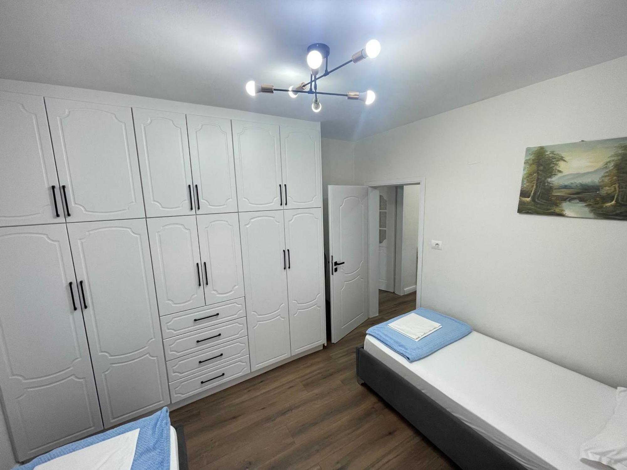 Saranda Apartment Brajan מראה חיצוני תמונה