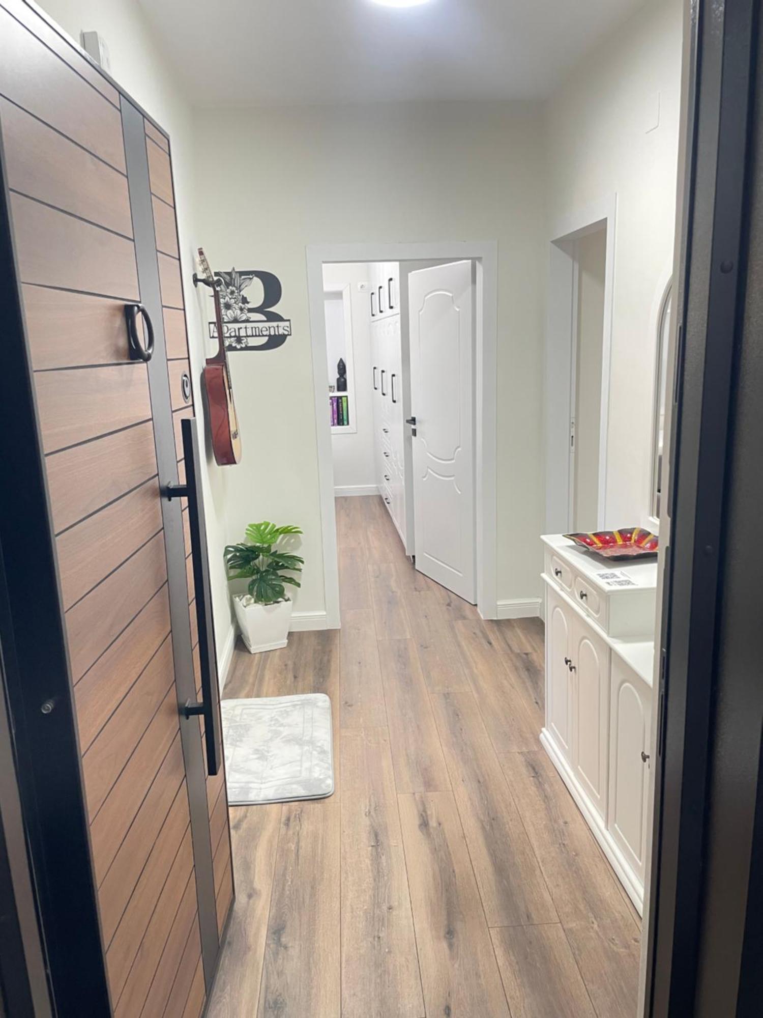 Saranda Apartment Brajan מראה חיצוני תמונה